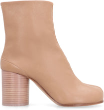 Load image into Gallery viewer, Tabi leather ankle boots
