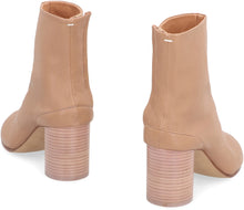 Load image into Gallery viewer, Tabi leather ankle boots
