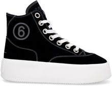 Load image into Gallery viewer, Suede platform sneakers
