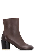 Load image into Gallery viewer, Leather ankle boots
