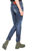Load image into Gallery viewer, Jennifer Jean 5-pocket jeans
