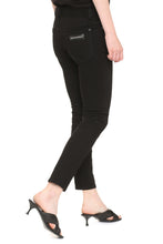 Load image into Gallery viewer, Jennifer Jean 5-pocket jeans
