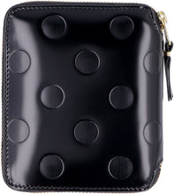 Load image into Gallery viewer, Small leather flap-over wallet
