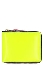 Load image into Gallery viewer, Leather zip around wallet
