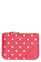 Load image into Gallery viewer, Logo detail flat leather pouch
