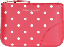 Load image into Gallery viewer, Logo detail flat leather pouch
