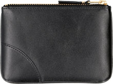 Load image into Gallery viewer, Logo detail flat leather pouch
