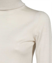 Load image into Gallery viewer, Saluto virgin-wool turtleneck sweater
