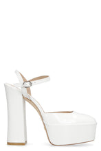 Load image into Gallery viewer, Skyhi patent leather pumps
