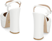 Load image into Gallery viewer, Skyhi patent leather pumps
