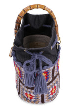 Load image into Gallery viewer, Crochet bucket bag
