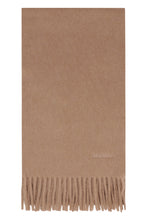 Load image into Gallery viewer, Scilli scarf in wool
