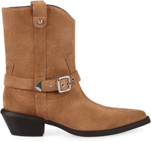 Load image into Gallery viewer, Western-style boots
