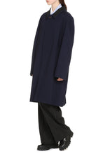 Load image into Gallery viewer, Single-breasted wool coat
