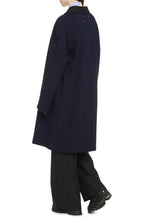 Load image into Gallery viewer, Single-breasted wool coat
