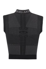 Load image into Gallery viewer, Knitted crop top
