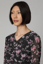 Load image into Gallery viewer, Printed long-sleeve top

