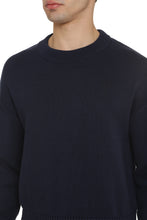 Load image into Gallery viewer, Long sleeve crew-neck sweater
