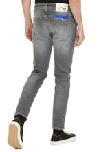Load image into Gallery viewer, Scott slim fit jeans
