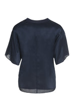 Load image into Gallery viewer, Silk blouse
