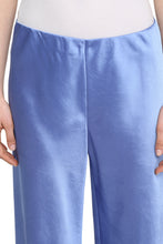 Load image into Gallery viewer, Satin trousers
