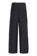 Load image into Gallery viewer, Cargo trousers

