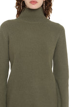 Load image into Gallery viewer, Cashmere turtleneck sweater
