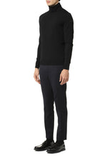 Load image into Gallery viewer, Maxell Viscose blend turtleneck sweater
