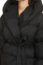 Load image into Gallery viewer, Mueller Hooded down jacket

