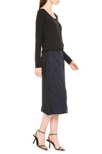 Load image into Gallery viewer, Long sleeve crop top
