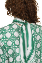 Load image into Gallery viewer, Printed silk blouse
