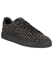 Load image into Gallery viewer, B-Court low-top sneakers
