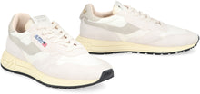 Load image into Gallery viewer, Reelwind low-top sneakers
