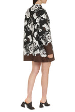 Load image into Gallery viewer, Printed shirtdress
