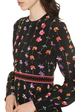 Load image into Gallery viewer, Printed silk dress
