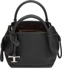 Load image into Gallery viewer, Small bucket bag in leather
