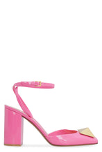 Load image into Gallery viewer, Valentino Garavani -  One Stud patent leather slingback pumps
