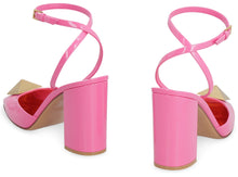 Load image into Gallery viewer, Valentino Garavani -  One Stud patent leather slingback pumps
