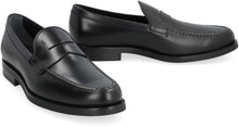 Load image into Gallery viewer, Leather loafers
