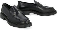 Load image into Gallery viewer, Leather loafers
