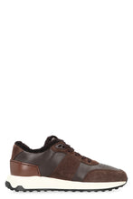 Load image into Gallery viewer, Low-top sneakers in leather
