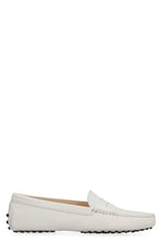 Load image into Gallery viewer, Pebbled leather loafers
