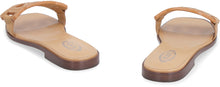 Load image into Gallery viewer, Leather flat sandals

