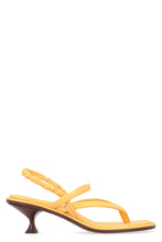 Load image into Gallery viewer, Leather thong-sandals
