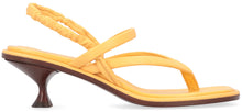 Load image into Gallery viewer, Leather thong-sandals
