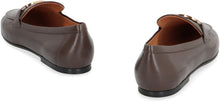 Load image into Gallery viewer, Leather loafers

