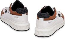 Load image into Gallery viewer, Valentino Garavani - One Stud low-top sneakers
