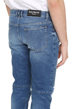 Load image into Gallery viewer, Tapered fit jeans
