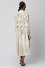 Load image into Gallery viewer, Yole shirtdress
