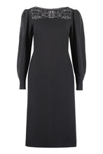 Load image into Gallery viewer, Crepe-cady dress
